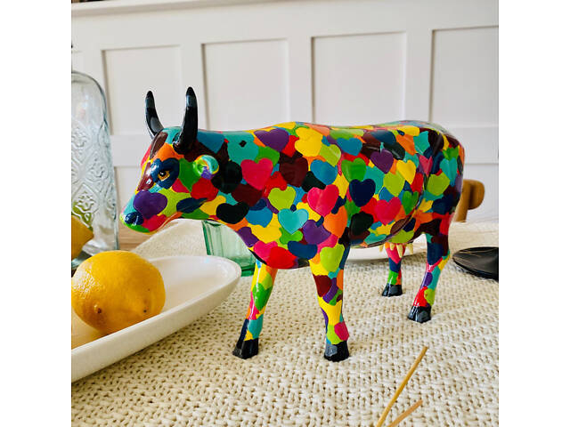 Колекційна статуетка корова Heartstanding Cow, Size L - Фото 2