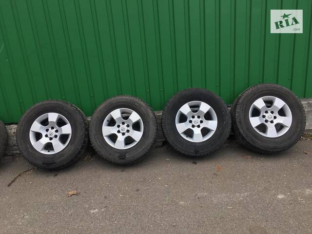 Колеса Nissan navara D40 с резиной 255/70R16 б.у