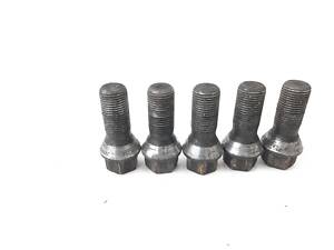 Колесный болт BMW 7 2012 36136786475 BMW 7