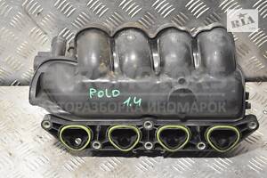 Коллектор впускной пластик VW Polo 1.4 16V 2001-2009 036129711FD