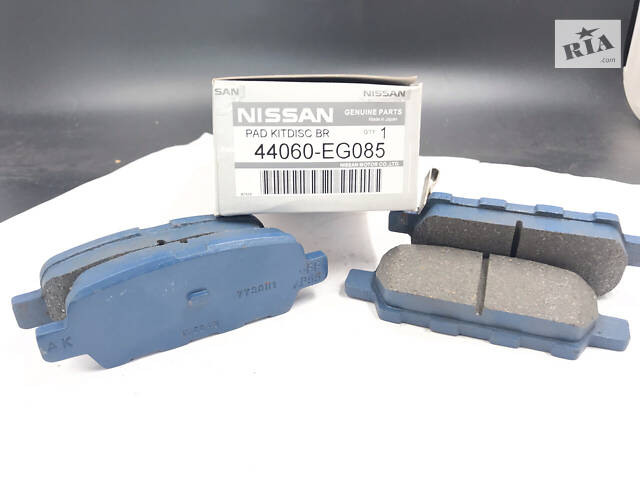 Колодки тормозные задние дисковые 44060-EG085.. NISSAN