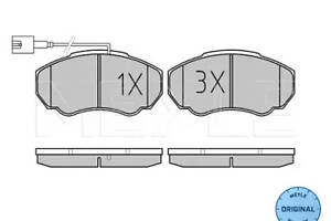 Колодки передние, 02-06 R15 (1.4t)