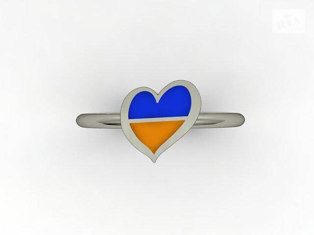 Кольцо из родированого серебра с эмалью 16 SK-0001 - Фото 1 Кольцо из родированого серебра с эмалью 16 SK-0001 - Фото 1