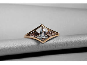 Кольцо из красного золота с топазом и бриллиантами 22 K-0389