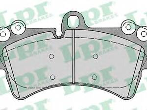 Комплект гальмівних колодок з 4 шт. дисків LPR 05P1257 на AUDI Q7 (4L)