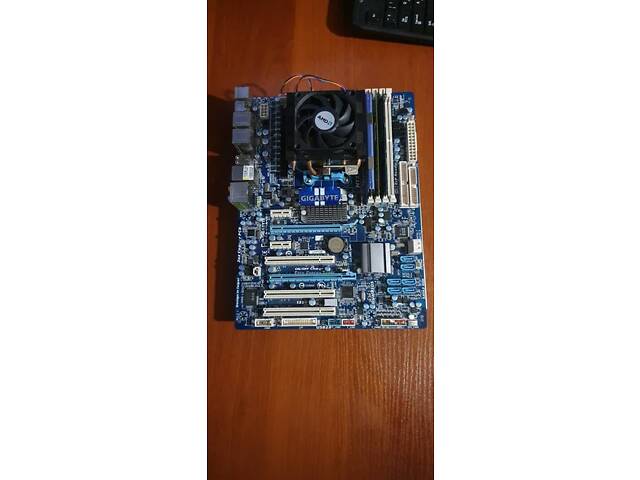 Комплект Gigabyte GA-870A-UD3+ DDR3 8GB+AMD Phenom II X6 1055T