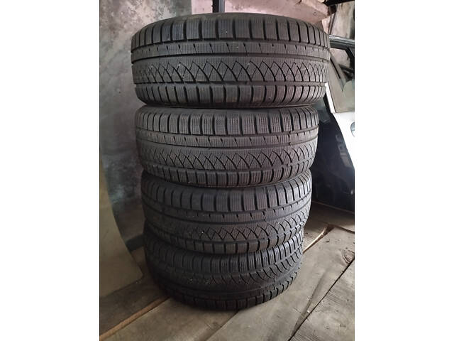 Комплект резины 235/55 R18