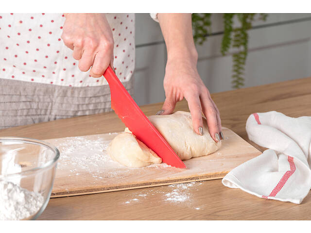 Комплект килимок силіконовий для розкачування тіста, випічки та заморожування напівфабрикатів 81х61 см і ніж пластиковий Червоний - Фото 10