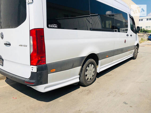 Комплект порогов (под покраску) L3 – Long для Mercedes Sprinter 2018-2024 гг