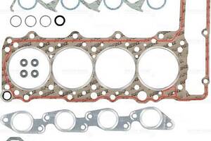 Комплект прокладок двигуна