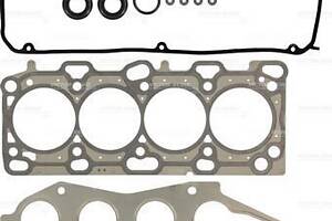 Комплект прокладок двигуна