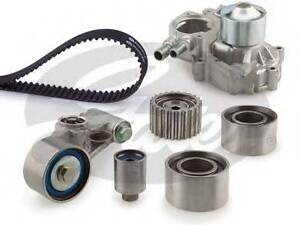 Комплект ременя газорозподільного механізму з водяним насосом GATES KP25612XS2 на SUBARU IMPREZA седан (GD)