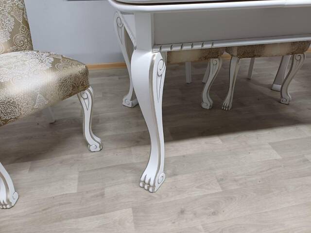 Комплект: стіл розкладний і 4 стільця на 'лапах'. Дерев'яні, різьблені. Не потребують реставрації !!! Відреставровані ! Пофарбова - Фото 6