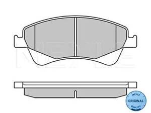 Комплект тормозных колодок на Auris, Avensis, Corolla, Verso