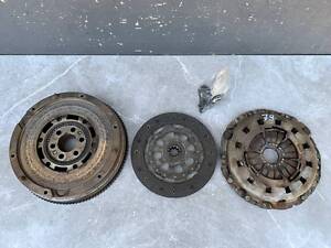 Комплект сцепления Демпфер Peugeot 3008 1.6 HDI