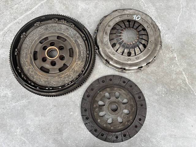 Комплект сцепления Демпфер Skoda Octavia Tour 1.8 T 5-ти ступка - Фото 1