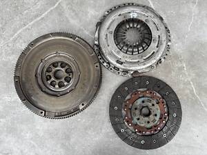 Комплект сцепления Демпфер Volkswagen Transporter T5 2.5 TDI