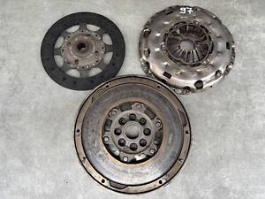 Комплект сцепления Маховик Peugeot 308 2.0 HDI