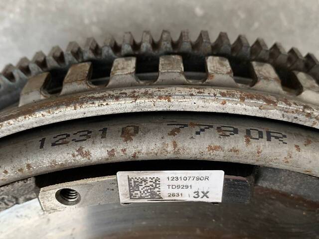 Комплект сцепления Маховик Dacia Duster 1.5 dCi 6-ти ступка - Фото 3