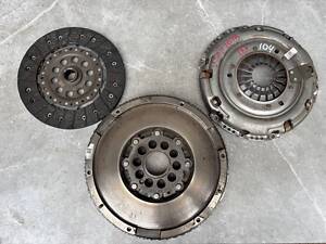 Комплект сцепления Маховик Volvo V40 2.0 T4