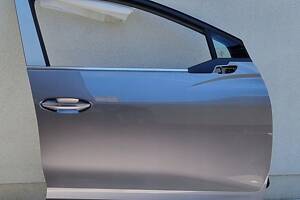 Правая передняя дверь Audi Q4 e-tron LZ7F