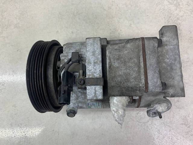 Компрессор кондиционера для Kia Ceed 1.4 1.6 2007-2012 - Фото 2