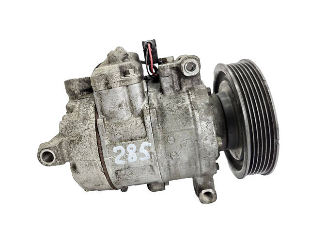 Компрессор кондиционера Audi A4 B7 3.2 FSI - Фото 3