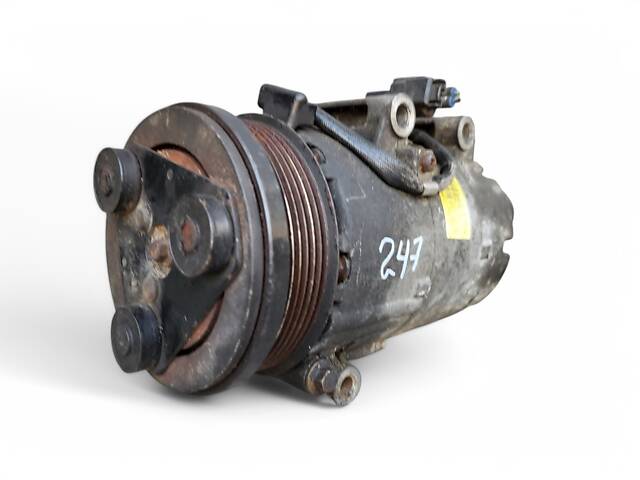 Компрессор кондиционера Ford Focus MK2 1.8 TDCi - Фото 2