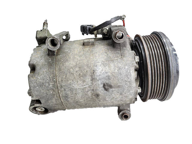 Компрессор кондиционера Ford Focus MK3 2.0 TDCi - Фото 3
