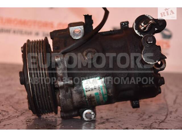 Компрессор кондиционера Opel Combo 1.3cdti 16V 2001-2011 13106850