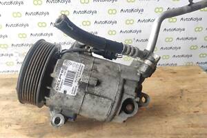 Компрессор кондиционера Renault Scenic 2.0 dci 2005-2009 (8200855146)