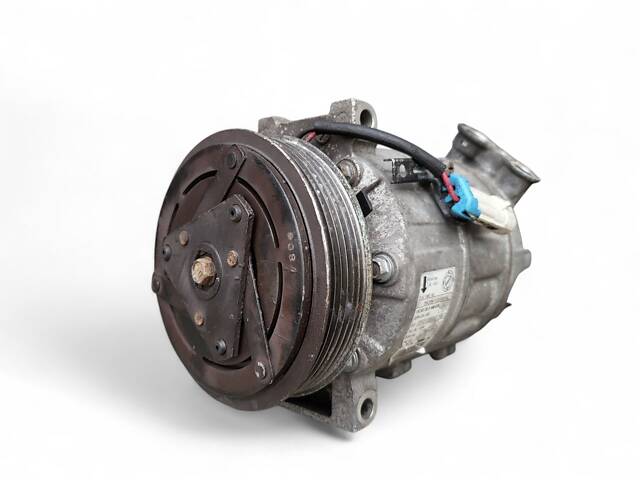 Компрессор кондиционера Fiat Freemont 2.0 JTD 2011-2015 - Фото 2