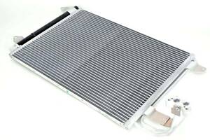 Конденсатор без хладагента Audi A3 2003-2024 Valeo 817777