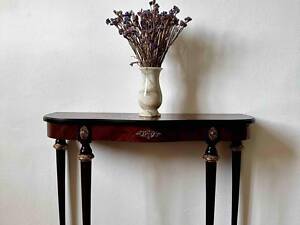 Консоль. Дерев'яна, з інкрустацією та накладками бронзи. Іспанська ?? ✅ ширина 100 см, глибина 36 см, висота