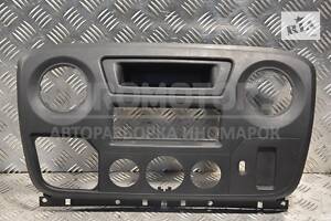 Консоль центральная в торпедо Nissan Interstar 2010 682600025R 16