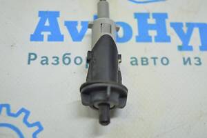 Концевик лючка бензобака Lexus RX350 RX450h 10-15 7737712060