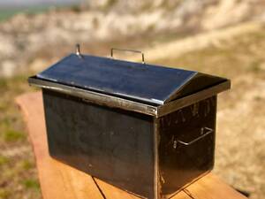 Коптильня з гідрозатвором двоярусна Середня (1.5 мм товщина) + Термометр