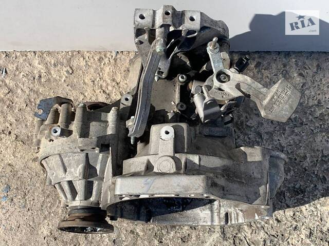 Коробка передач механика Volkswagen Touran 2003-2010 1.9 TDI - Фото 6