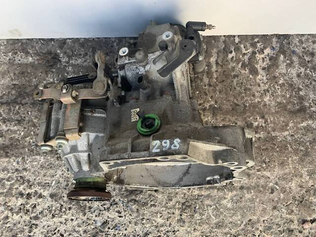 Коробка передач механика Skoda Octavia Tour 1.4 - Фото 2