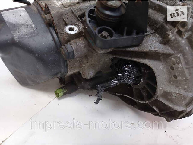 Коробка передач NISSAN MICRA K12 1.0 8200247902