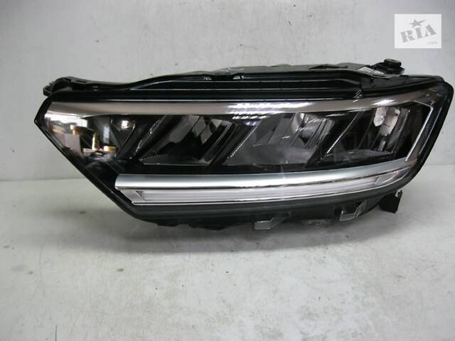 Фара передня ліва 2GA941005F Vw T-Roc FULL LED 17-