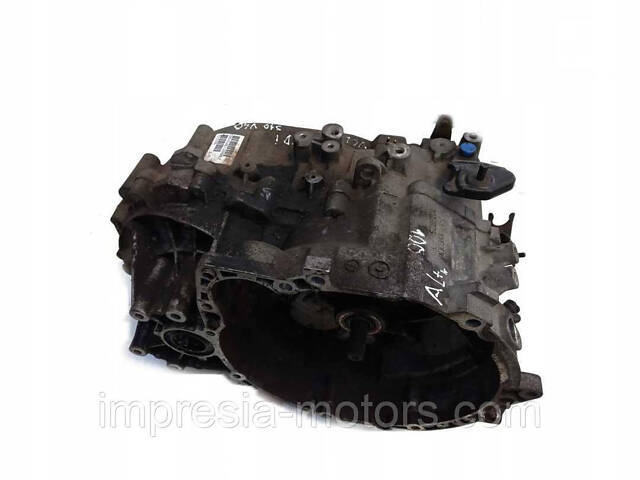 Коробка передач VOLVO S40 V40 1.9 TDI P30616126