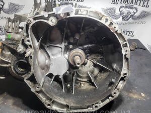 Коробка перемикання передач (КПП) в зборі 6 ступ. на Renault Megane II 1.9DCi. 8200156391