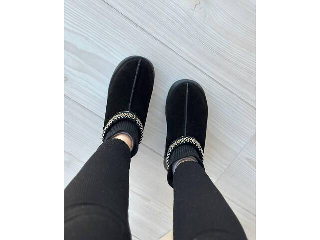 Короткі замшеві уггі з носком, угги жіночі Vilaro 36,40,41р код 9039 - Фото 9