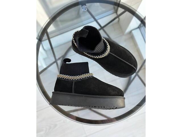 Короткі замшеві уггі з носком, угги жіночі Vilaro 36,40,41р код 9039 - Фото 8