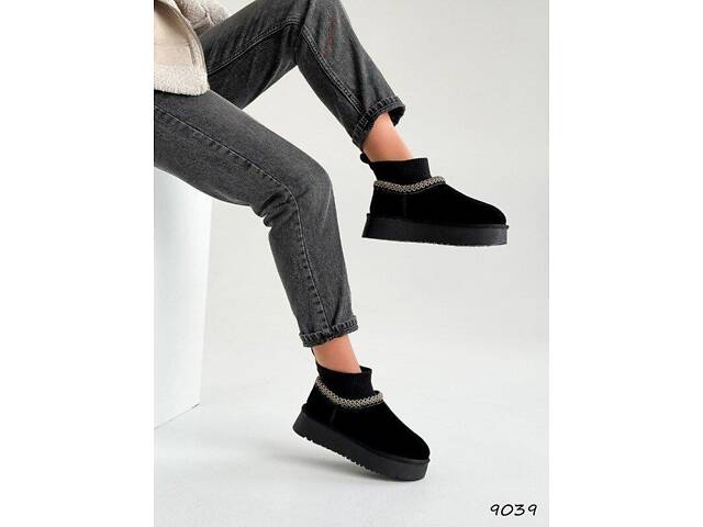 Короткі замшеві уггі з носком, угги жіночі Vilaro 36,40,41р код 9039 40, 25.5 - Фото 10