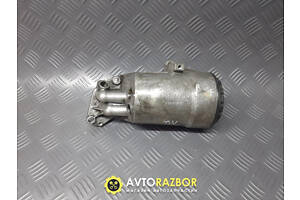 Корпус масляного фильтра 8200554956 на 2.2-2.5DCi Renault, Opel, Nissan 2000-2007 год