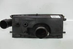 Ресивер впускной -05 (резонатор) Subaru Forester (SG) 2002-2008 16520AA022