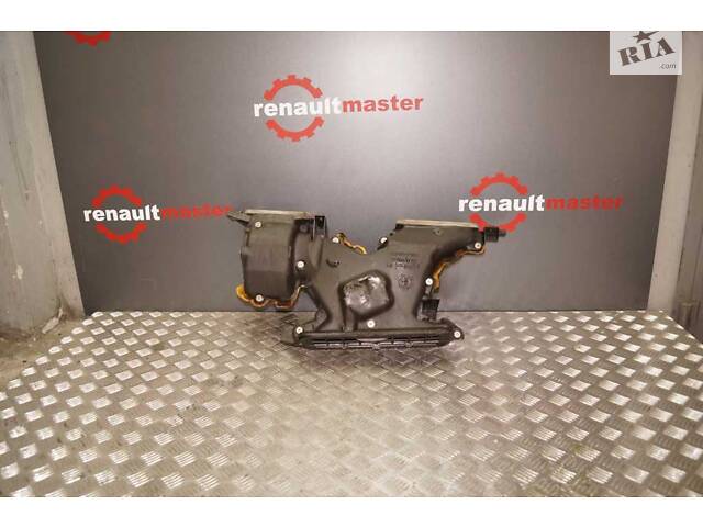 Корпус моторчика пічки Renault Trafic (Vivaro, Primastar) 7701050288 Б/В