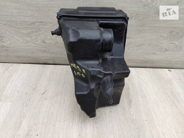 Корпус воздушного фильтра Renault Megane 2 Renault Scenic (2002-2006) 8200369755